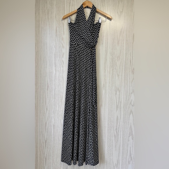 White House Black Market Women's Dress Sz 0 Halter Formal Evening Maxi NWT - Picture 4 of 5